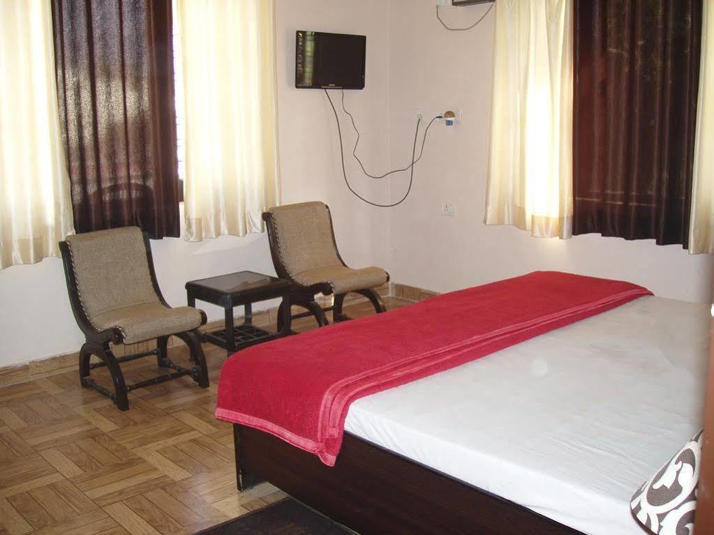 Amraai Homestay Rishīkesh Εξωτερικό φωτογραφία